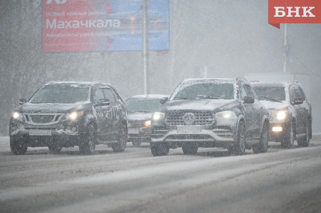 Сыктывкарские дорожники в мае перешли на зимний режим работы